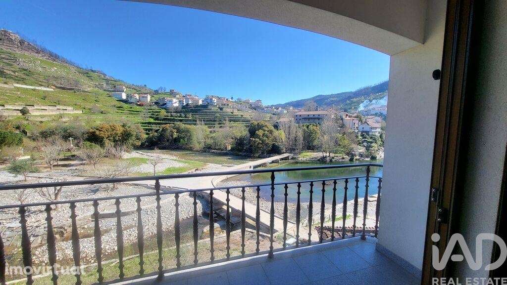 Moradia bi-familiar em Avô de 188 m2 - Grande imagem: 3/22