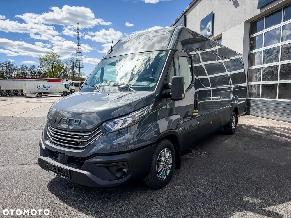 Iveco 35S18H V 3.0 Diesel 180 KM MT6 Furgon L4H2 - 11