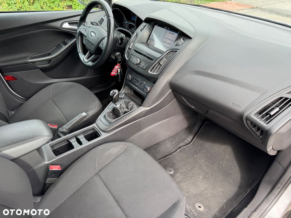 Ford Focus 1.0 EcoBoost Edition - 10