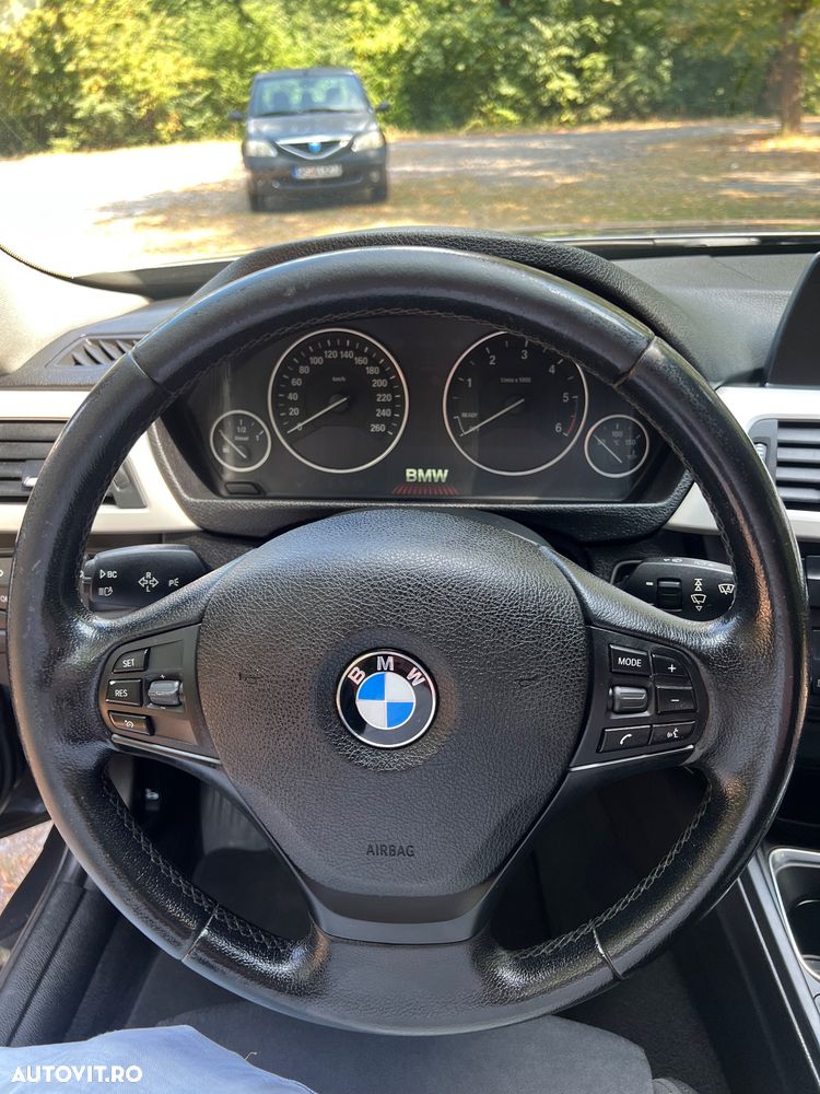 BMW Seria 3 320d - 20