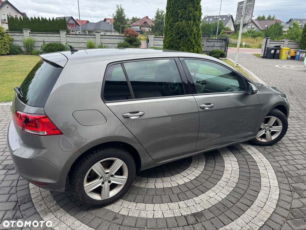 Volkswagen Golf 1.4 TSI BMT Comfortline - 10
