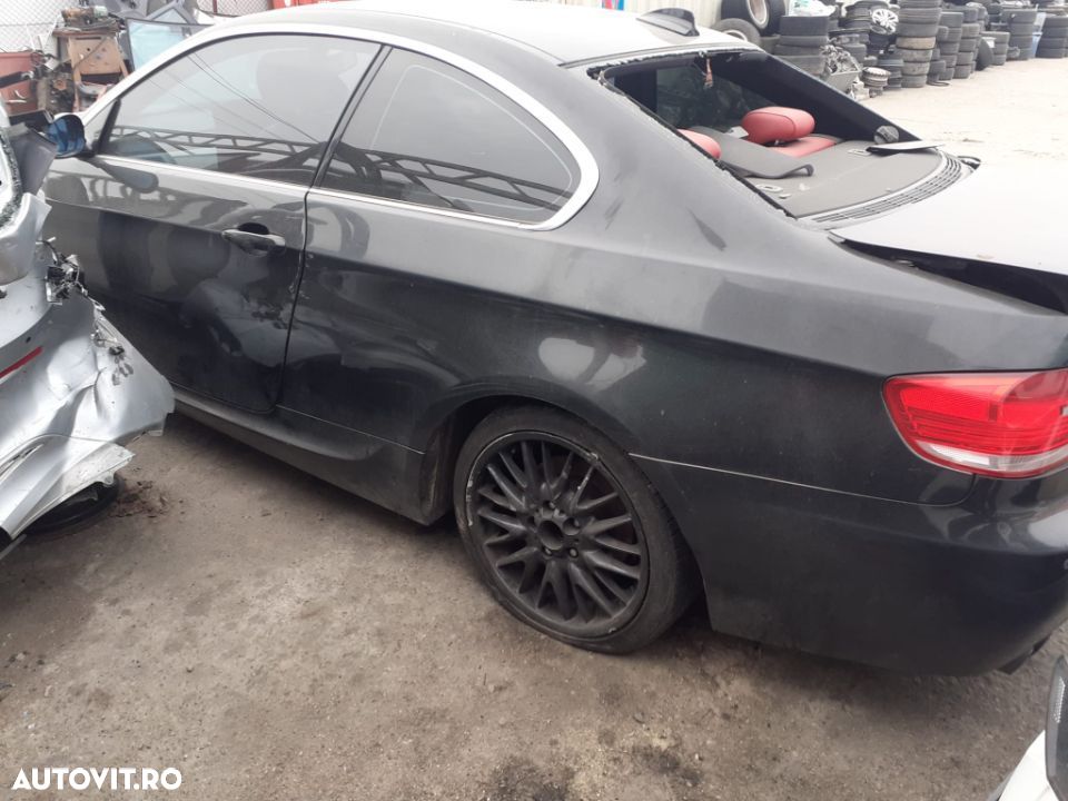 Dezmembrez BMW E92 325i - 3