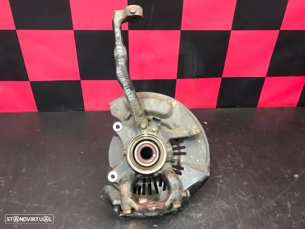 Manga De Eixo Frente Esquerda Toyota Hilux Viii Pick-Up (_N1_) - 1