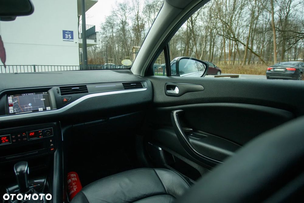 Citroën C5 BlueHDi 180 S&S EAT6 Cross - 12