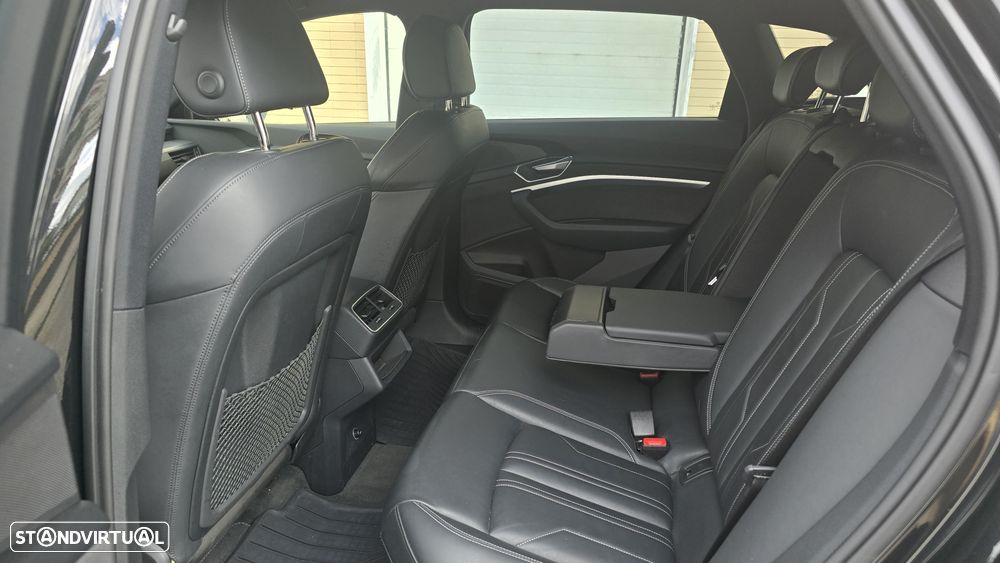 Audi e-tron 55 quattro S line - 16