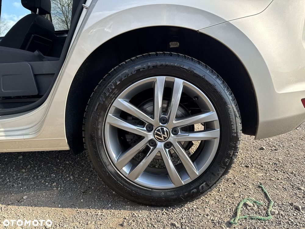 Volkswagen Touran 2.0 TDI BMT Highline DSG - 27