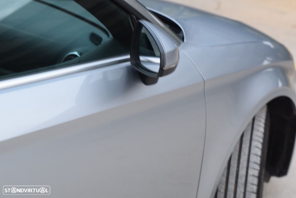 Audi A3 Cabrio 1.6 TDi Attraction - 8