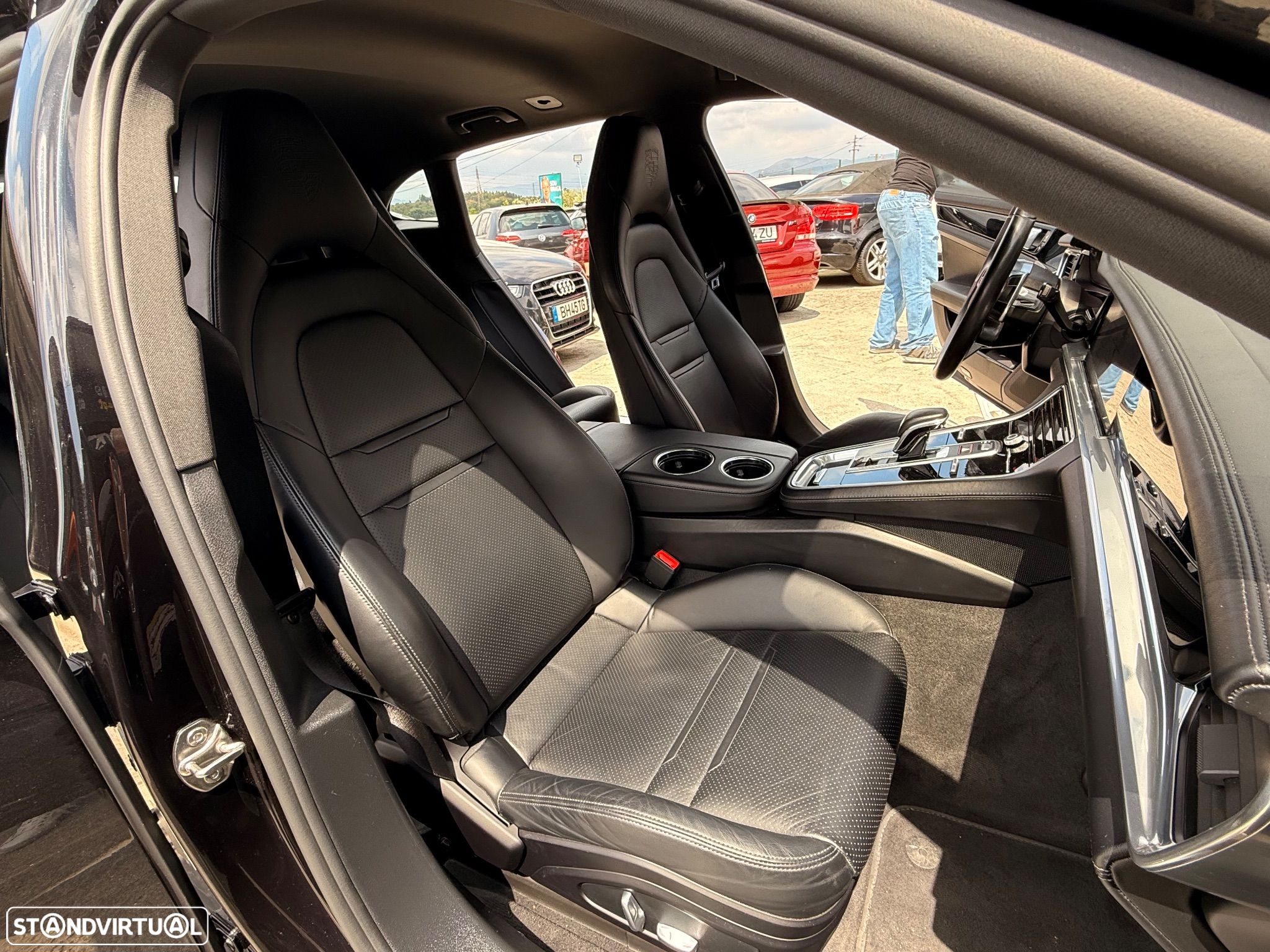 Porsche Panamera Sport Turismo 4 E-Hybrid 10 Years Edition - 50