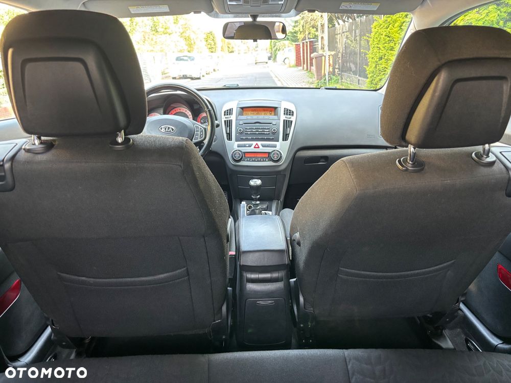 Kia Ceed ver-1-4-cvvt-isg-attract - 9