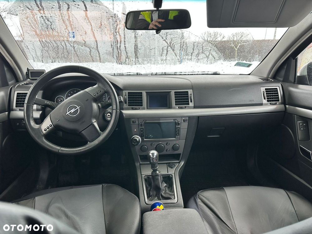 Opel Vectra 2.0 T - 10