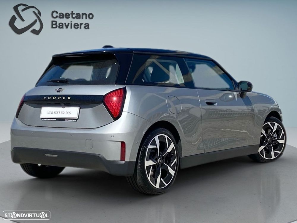 MINI 3 Portas Cooper E Classic S - 2