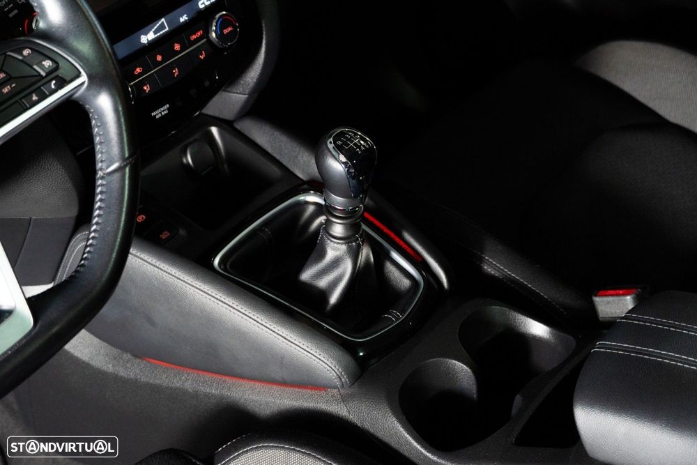 Nissan Qashqai 1.3 DIG-T N-Connecta LED+SKY - 23