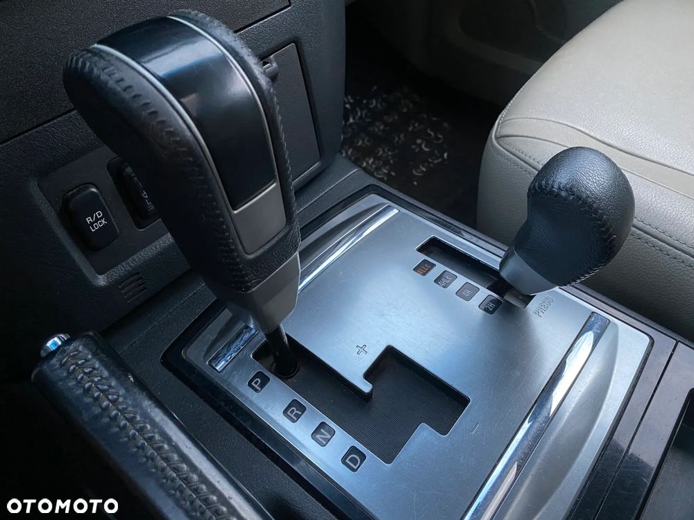 Mitsubishi Pajero 3.2 DID Instyle - 30