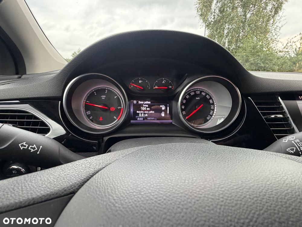 Opel Astra 1.6 D ON - 22