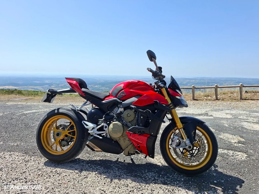 Ducati Streetfighter V4S - 4