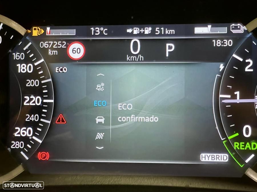 Jaguar E-Pace 1.5 P300e R-Dynamic HSE AWD Aut. - 33