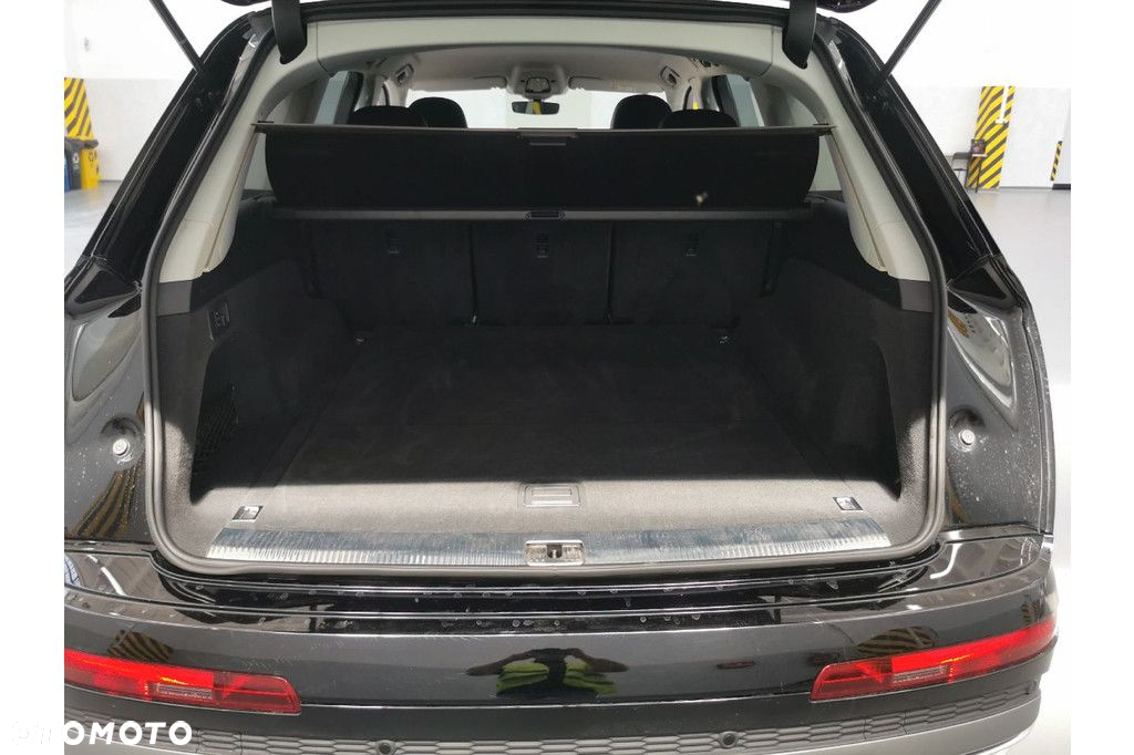 Audi Q7 - 3