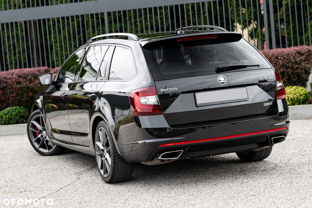 Skoda Octavia 2.0 TSI RS 230 DSG - 9