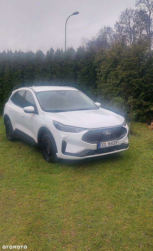 Ford Kuga 2.5 Duratec FHEV TITANIUM - 1