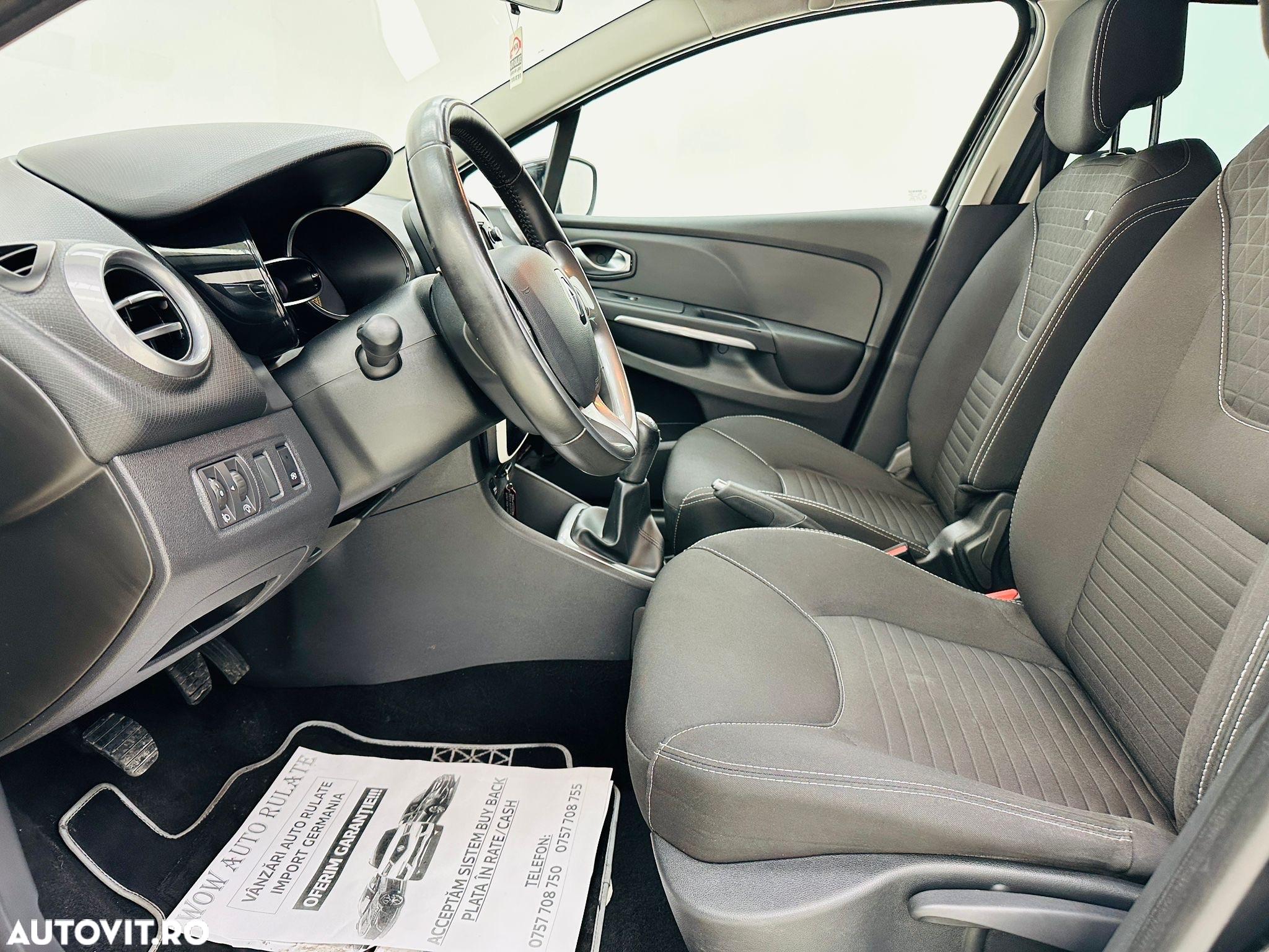 Renault Clio - 18