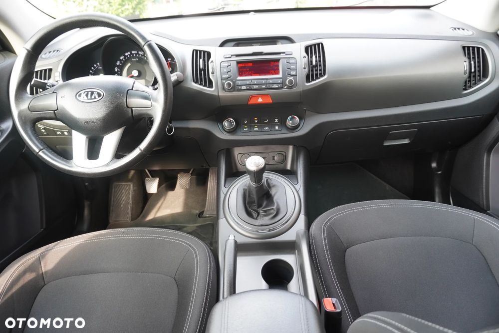 Kia Sportage 2.0 CVVT 2WD Vision - 8