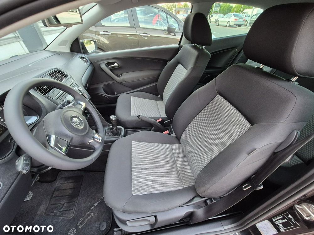Volkswagen Polo - 13