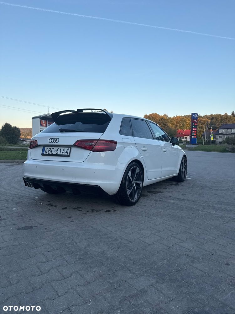 Audi A3 Sportback 2015 photo 2