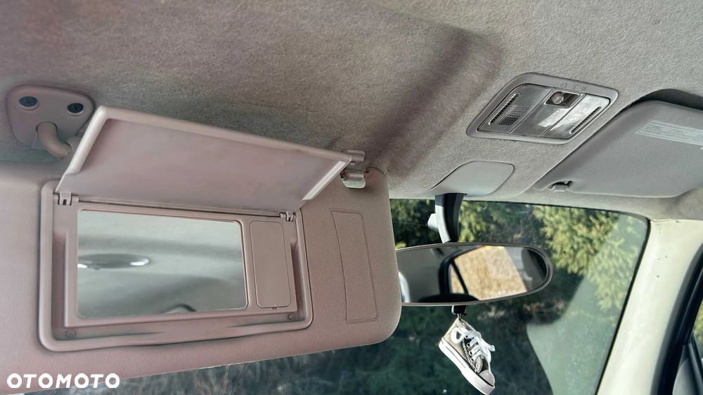 Daihatsu Trevis 1.0 - 19