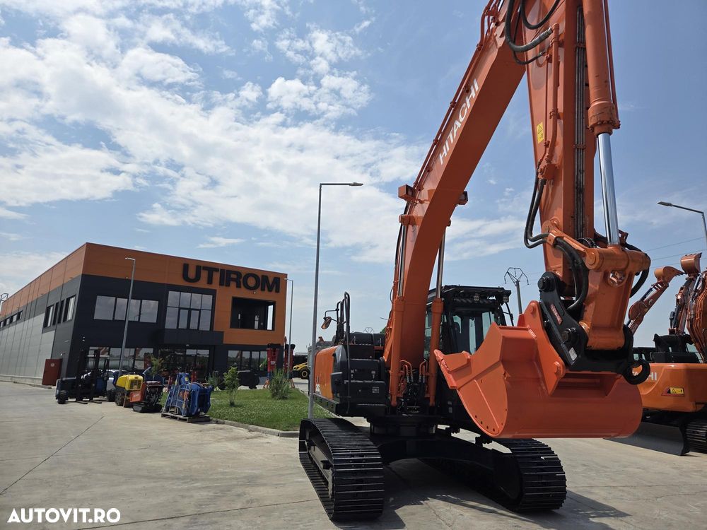 Hitachi ZX210LC-6, 23 tone, cupa NOUA 1,3mc, 2018, 7.784h, CUPLA rapida OIL QUICK, cupa ingusta, inst picon si rotire pe brate, 3 camere, lant 90% ok, consum mediu 9l/h, FULL OPTION, STARE FOARTE BUNA, posibilitate leasing 3 ani-PROMOTIE 83.900 EUR+Tva - 9