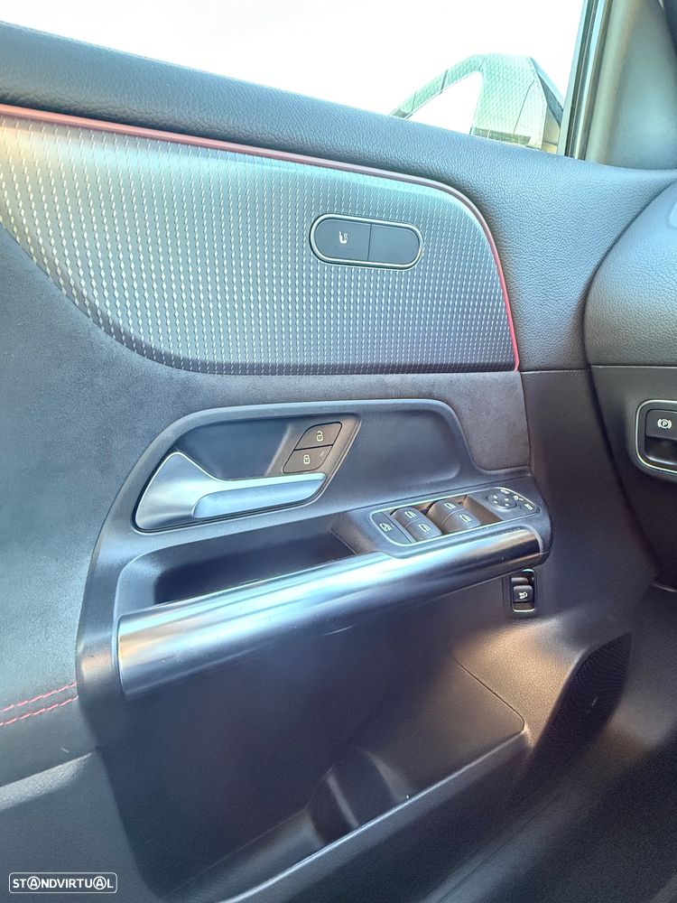 Mercedes-Benz EQA 250 - 11