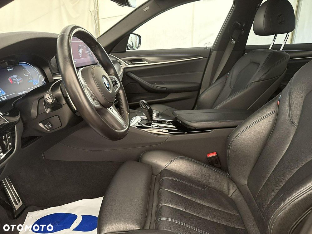 BMW Seria 5 - 13