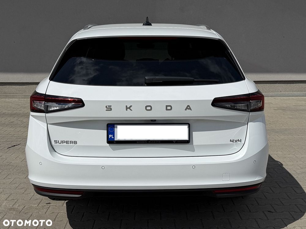 Skoda Superb 2.0 TDI SCR 4x4 Selection DSG - 2