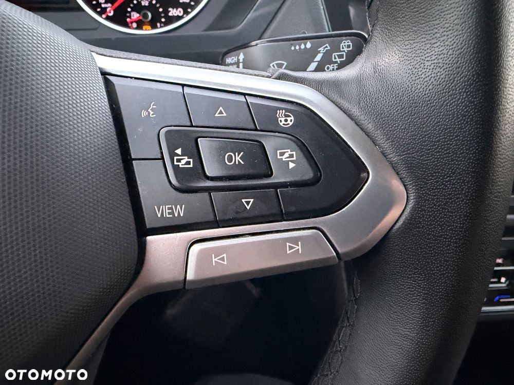 Volkswagen Tiguan - 20