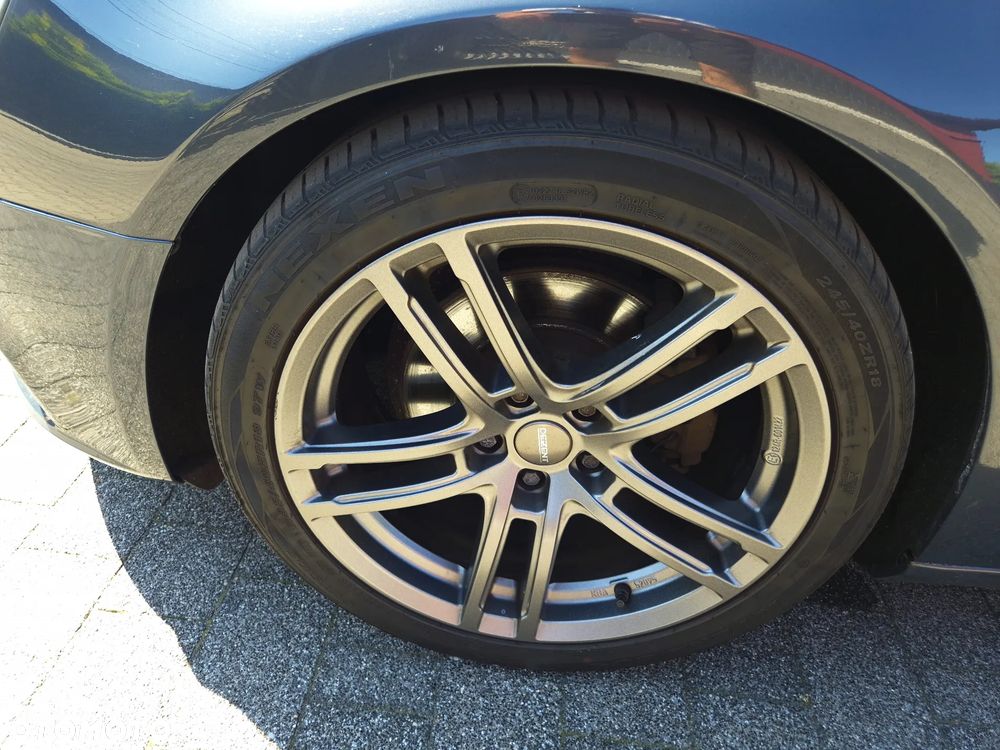 Audi A4 Avant - 38
