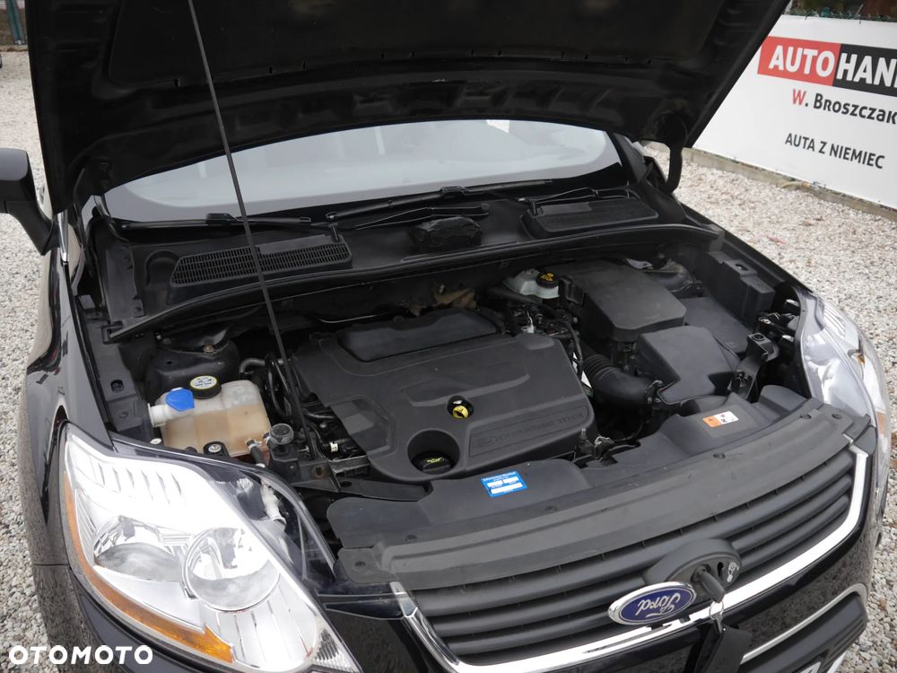 Ford Kuga 2.0 TDCi 4x4 Titanium - 20