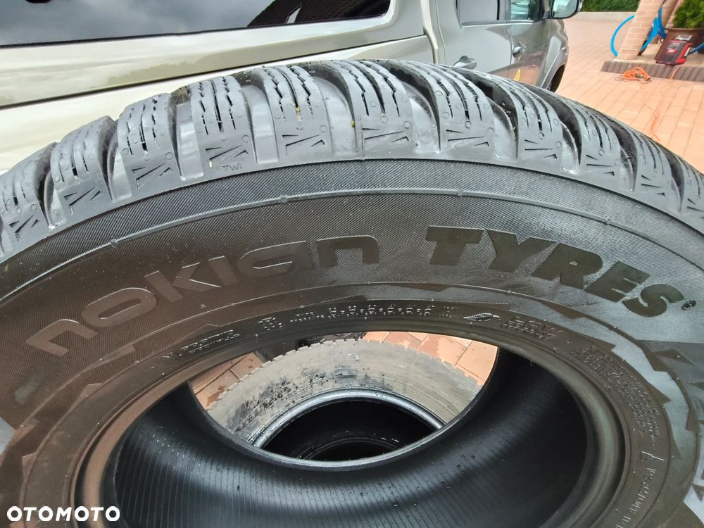 Toyota Hilux 2.8 D-4D Double Cab Invincible 4x4 - 8