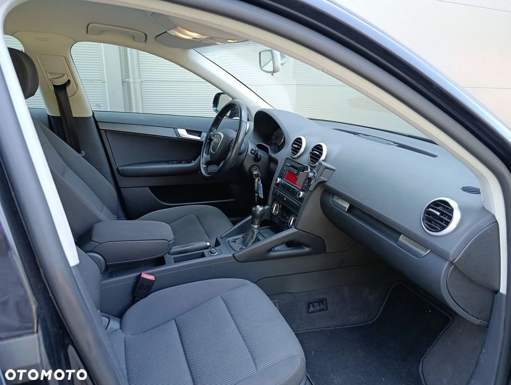 Audi A3 Sportback 1.4 TFSI Attraction - 15