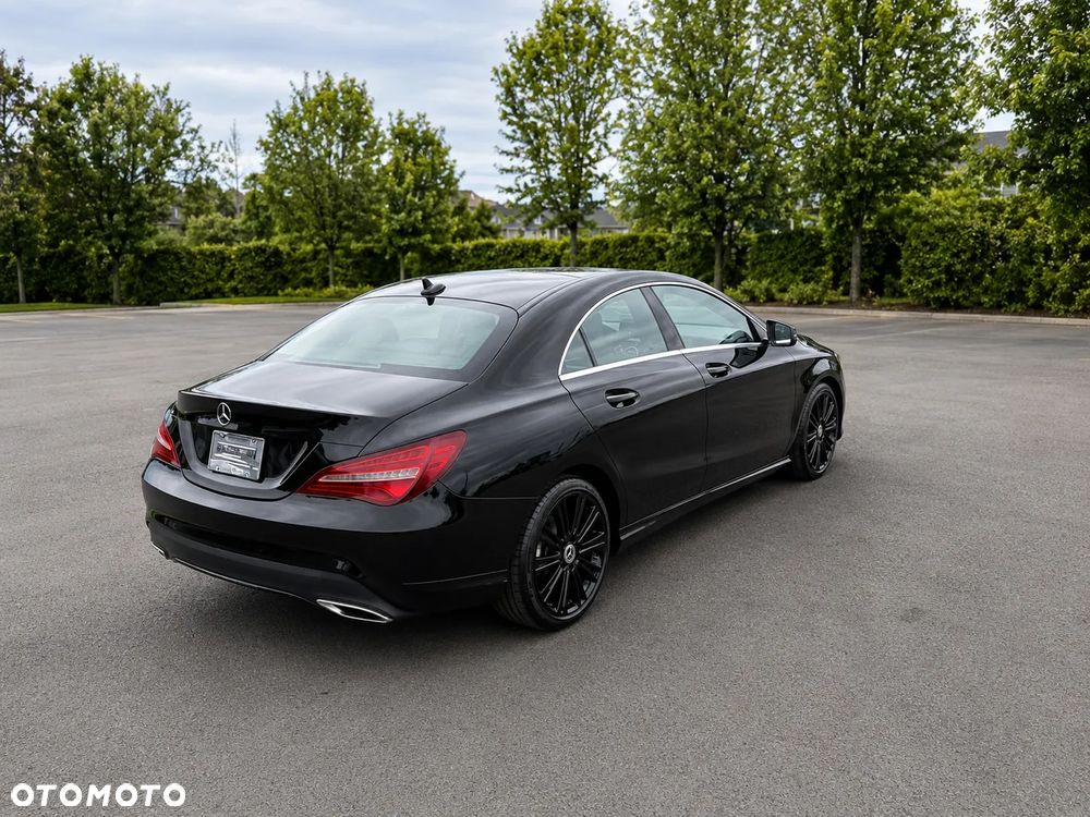 Mercedes-Benz CLA 250 4Matic 7G-DCT AMG Line - 5