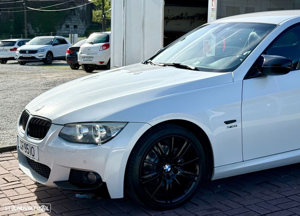 BMW 320 d xDrive Coupe Edição M - 5