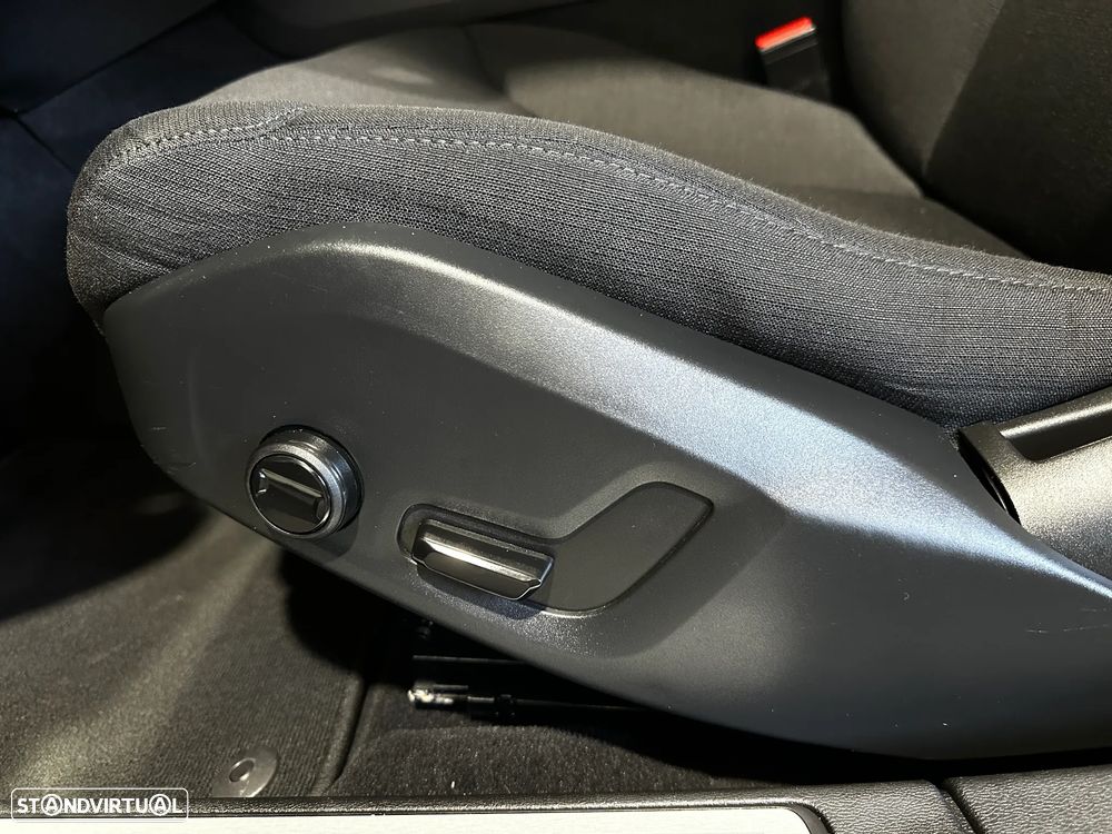 Volvo V60 2.0 T6 AWD TE Inscription Expression - 36
