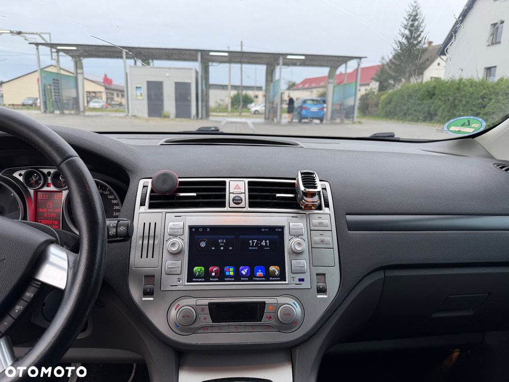 Ford Kuga 2.0 TDCi Trend FWD - 5