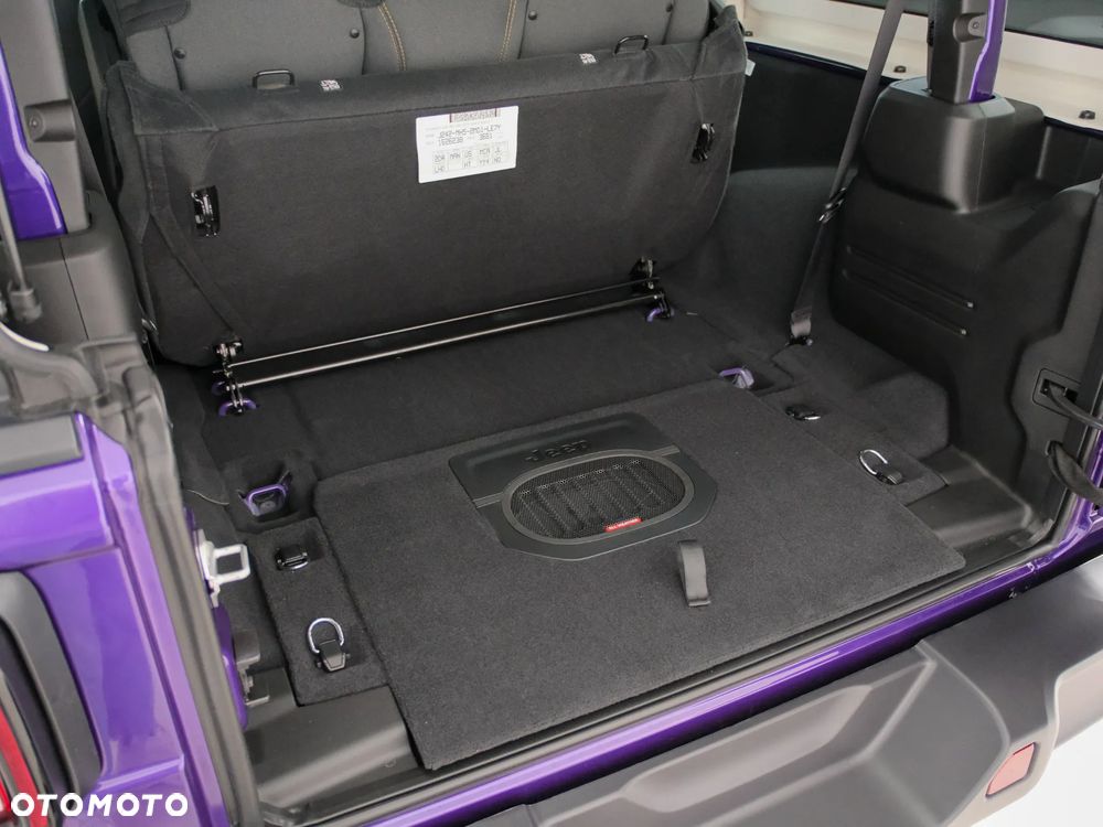 Jeep Wrangler - 17