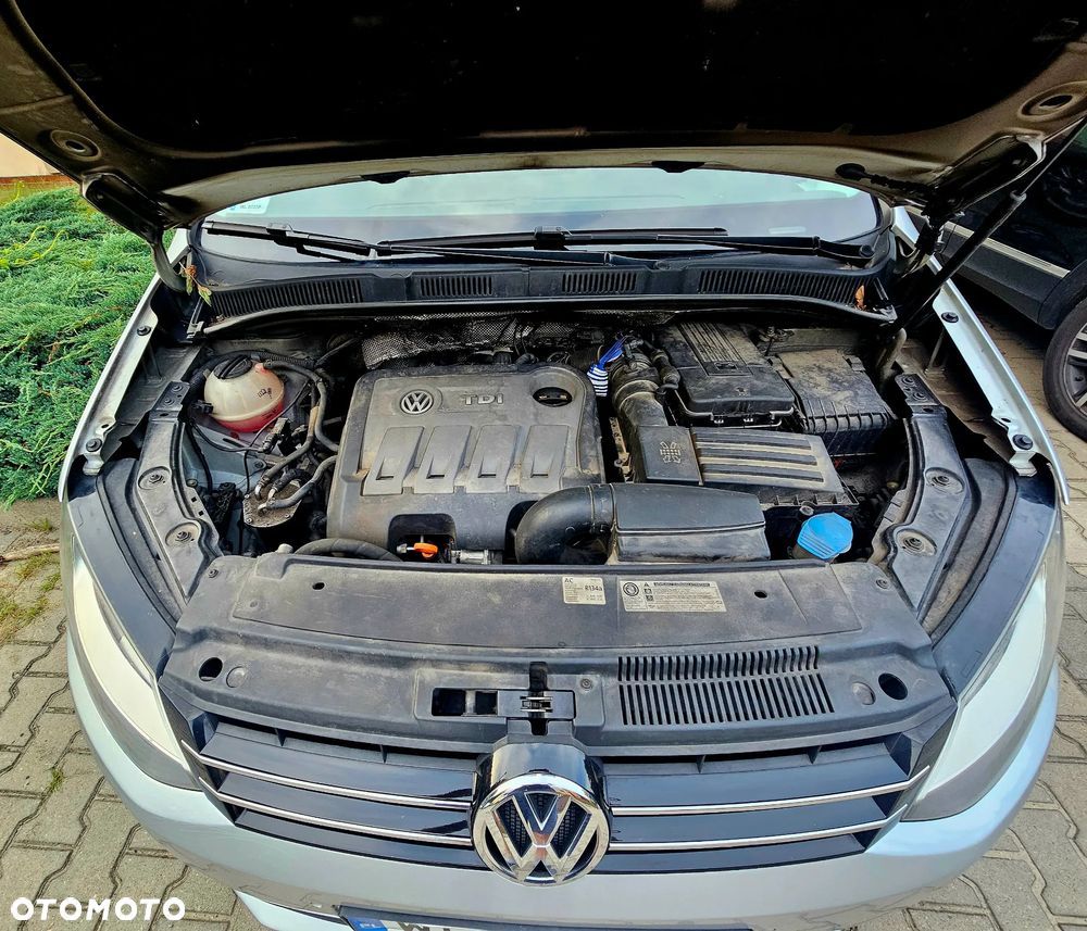 Volkswagen Sharan 2.0 TDI DSG BlueMotion Technology Trendline - 26