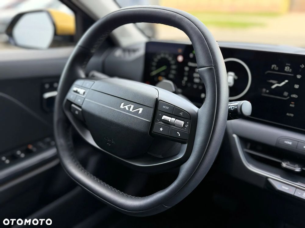 Kia K4 - 22