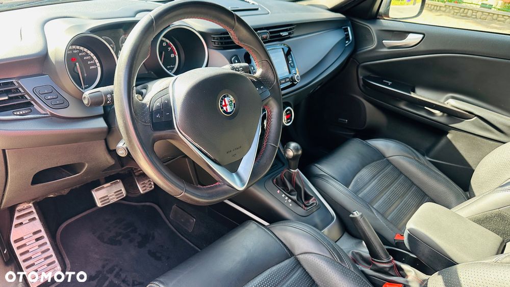Alfa Romeo Giulietta - 13