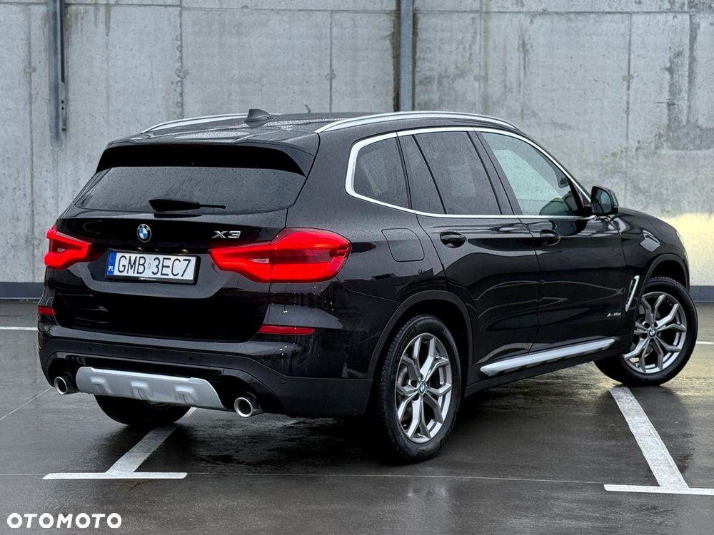 BMW X3 xDrive20d - 30
