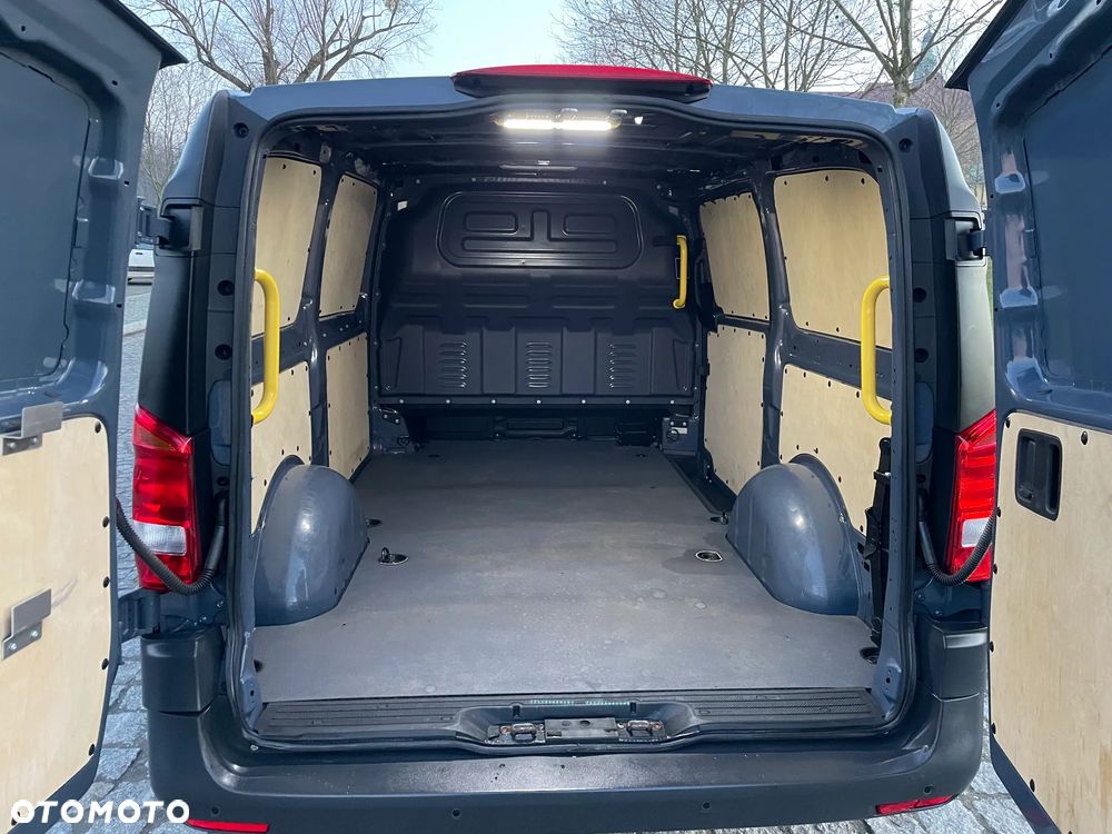 Mercedes-Benz VITO W447 - 10