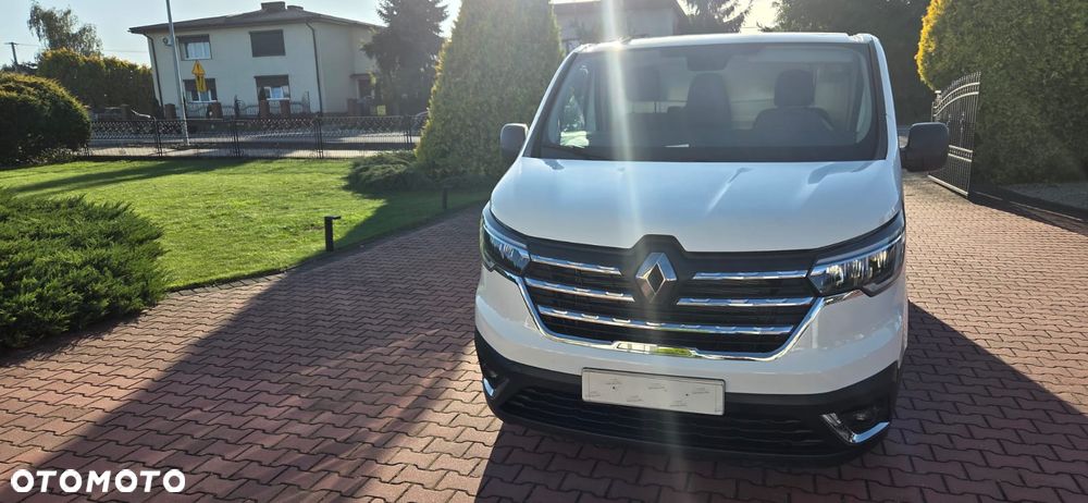 Renault Trafic - 2