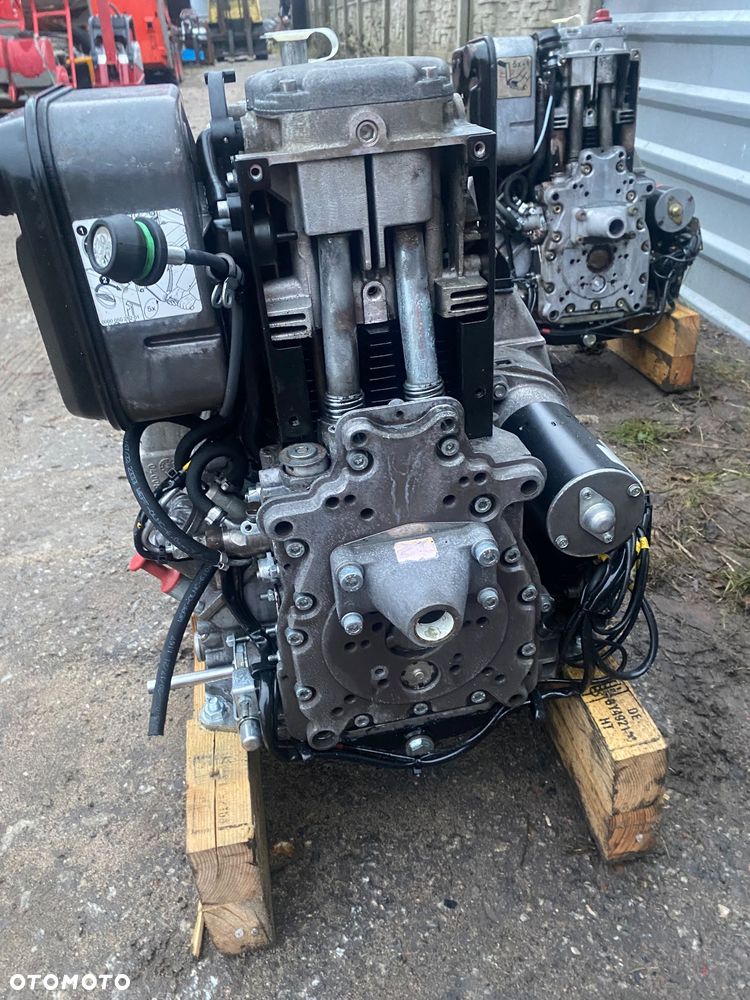 Hatz supra 1d81 silnik  2021 rok zagęszczarka gruntu Wacker - 2