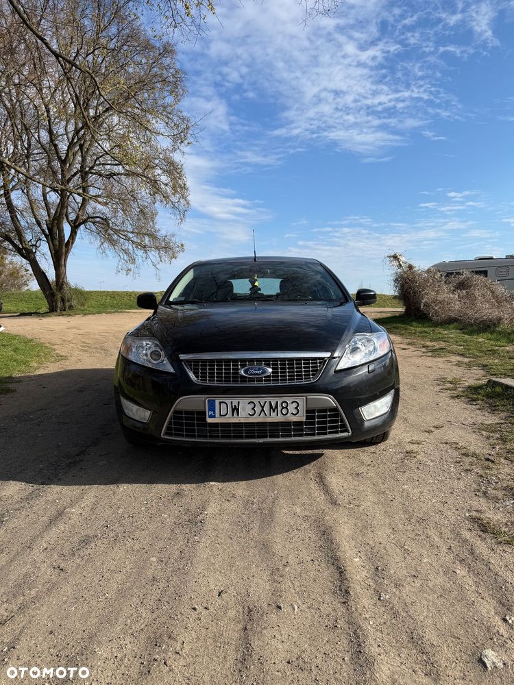 Ford Mondeo 2.5 Black Magic - 1